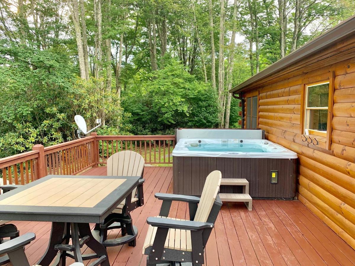 2 Bedroom Cabin With Hot Tub, Deck, Fire Pl Banner Elk Exterior photo